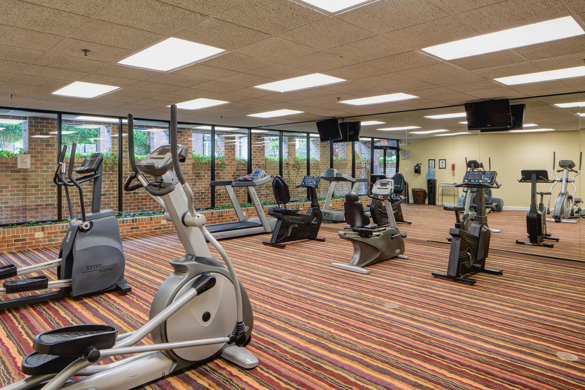 Holiday Inn Chicago Sw-Countryside Confctr By Ihg מראה חיצוני תמונה